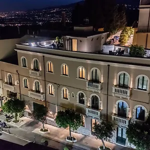 Casa Adele 3* טאורמינה